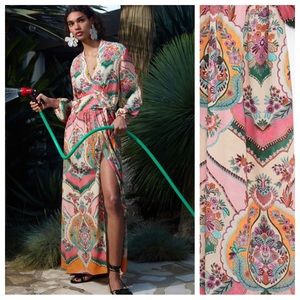 NWT. Zara Multicolor Viscose Printed Wrap V-neckline Midi Dress. Size XL.